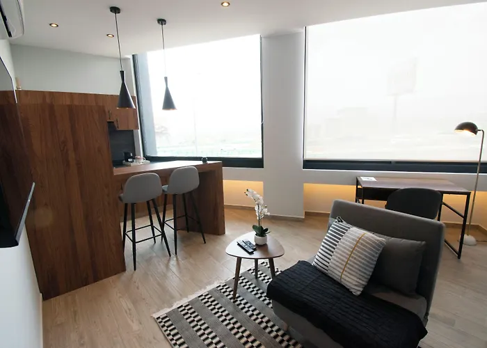 Punto Lofts Periférico Sur 5*